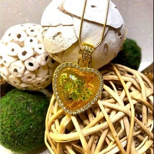 Classic Pendant Necklace